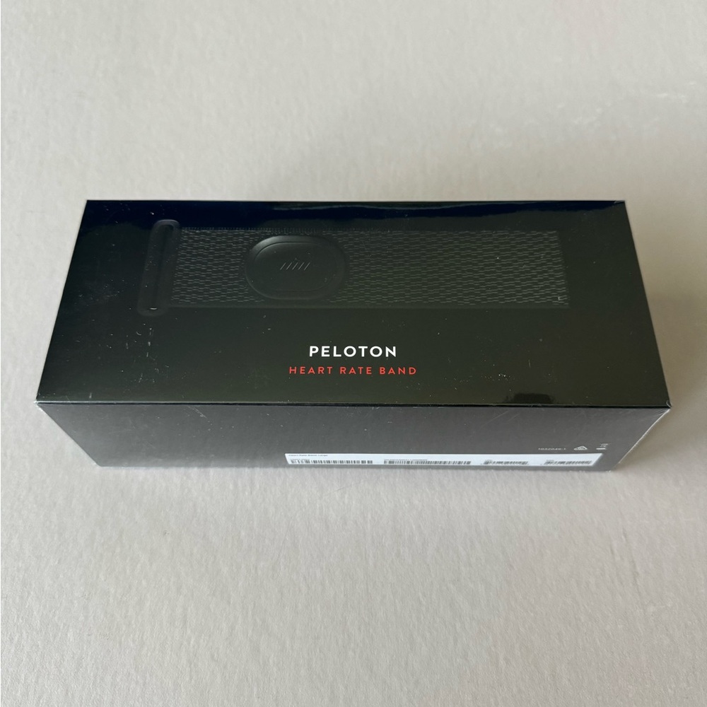 Peloton HM02-0002 Heart Rate Band and Pod Wireless Armband Size Large New Sealed